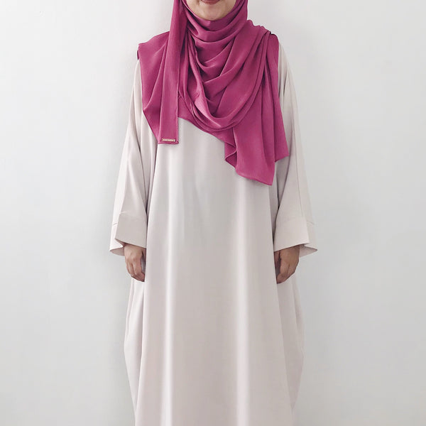 Textured Satin : Fuschia