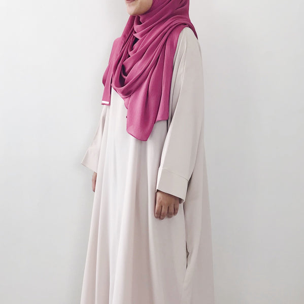 Textured Satin : Fuschia