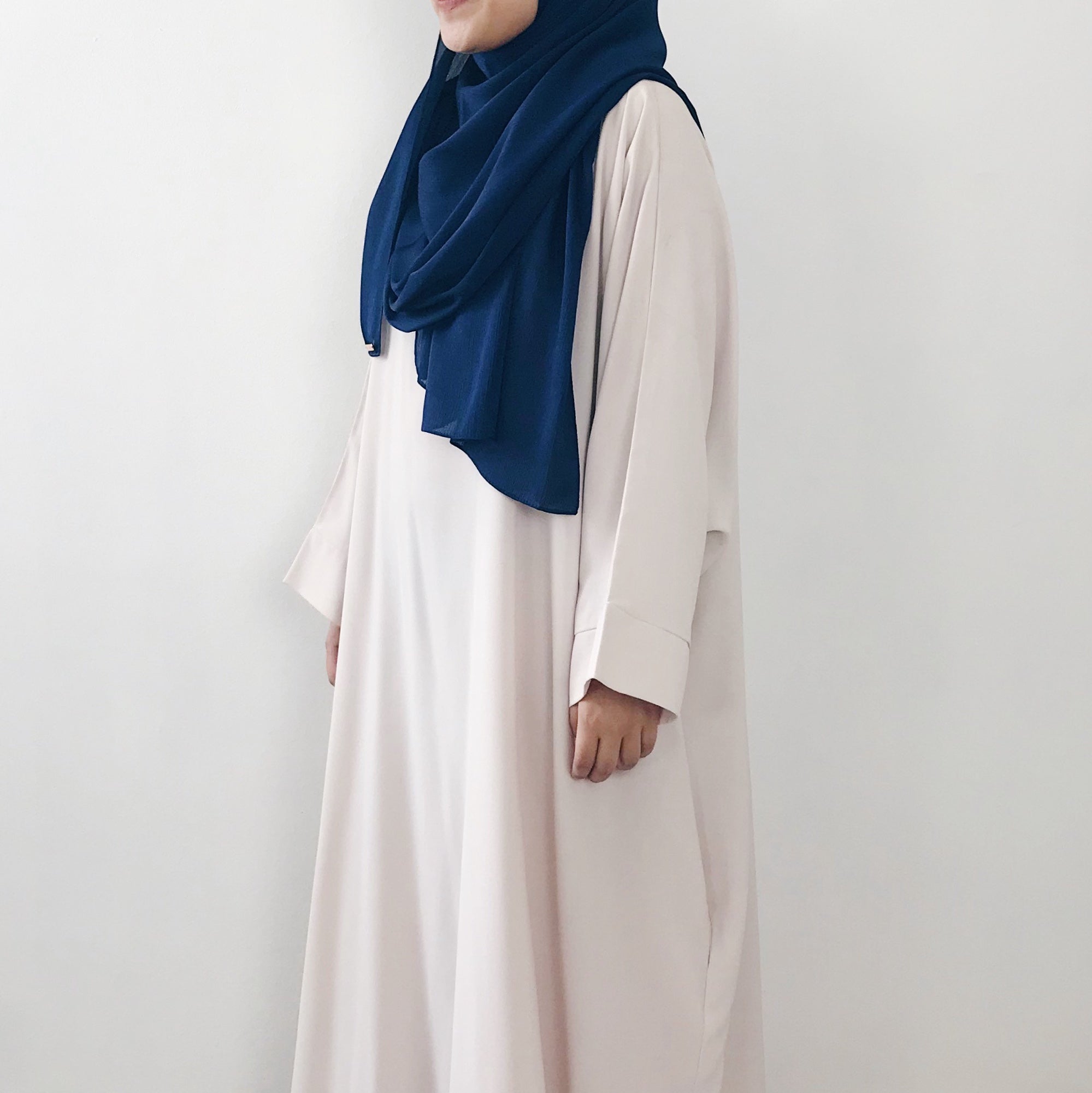 Textured Satin : Navy