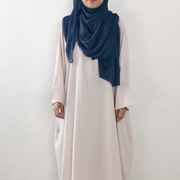 Textured Satin : Greyish Blue