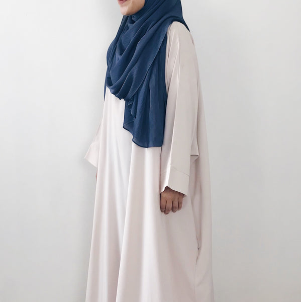 Textured Satin : Greyish Blue