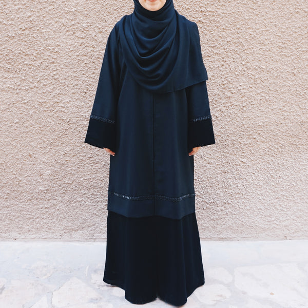 Capsule Collection : Layered Abaya