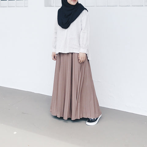 Pleated Skirt : Mocha