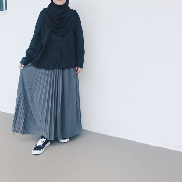 Pleated Skirt : Grey
