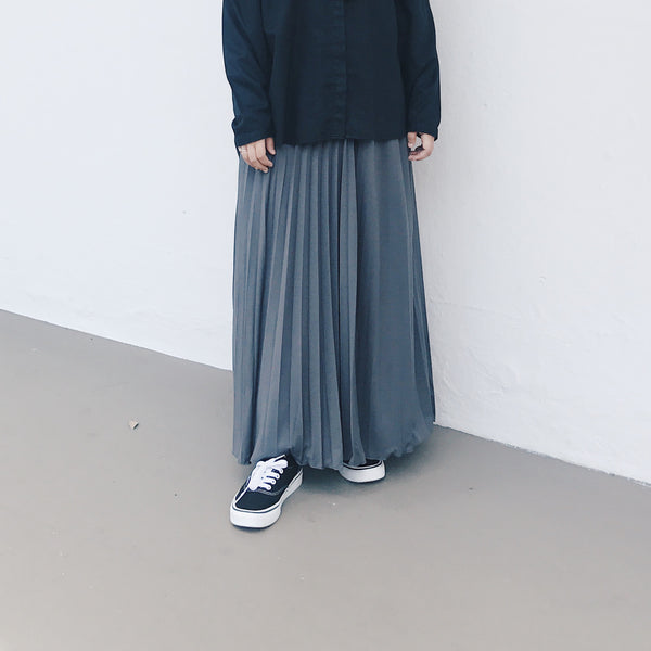 Pleated Skirt : Grey