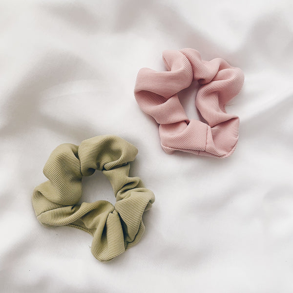 Scrunchie : Olive & Pink