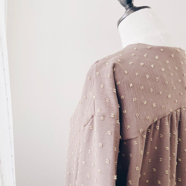The Dotted Dress : Oat