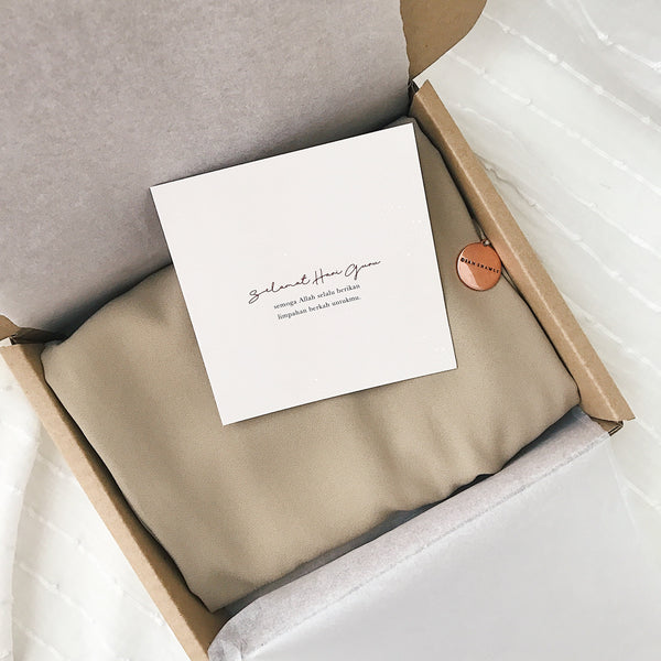 Teachers' Day Card : B (with box)