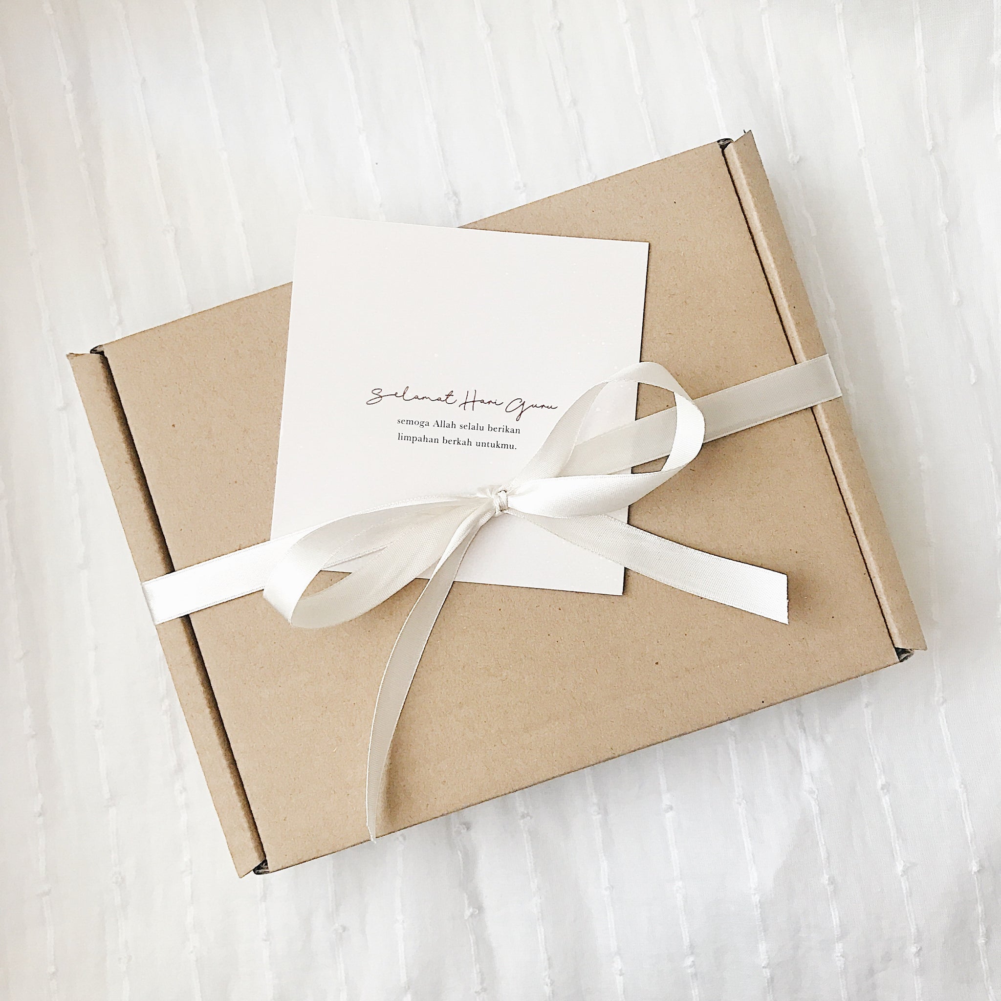 Teachers' Day Card : B (with box)