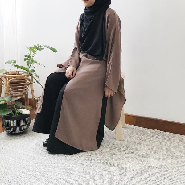 Midi Slit Dress : Hazel