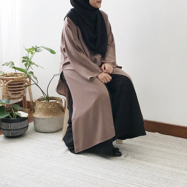 Midi Slit Dress : Hazel