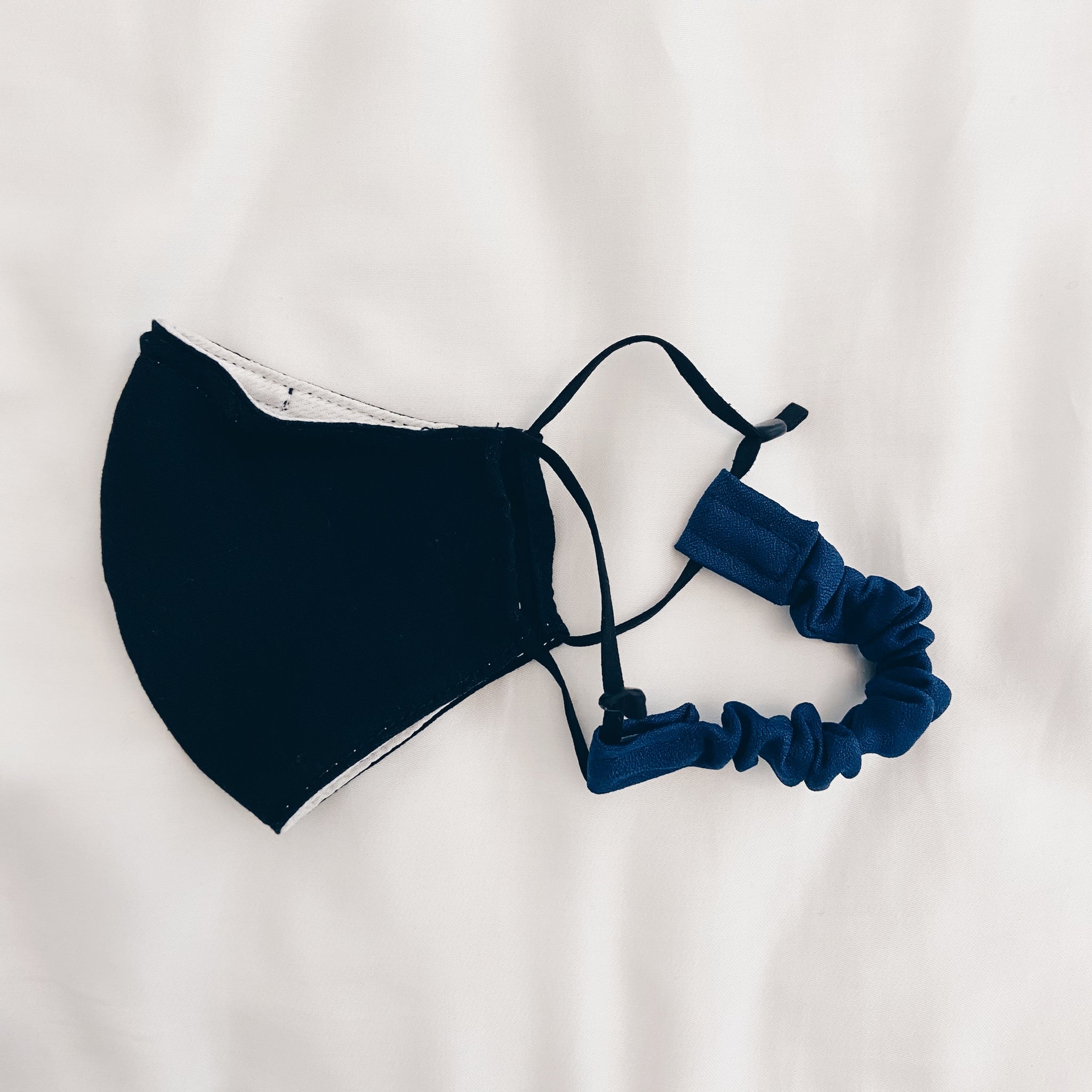 Mask Connector : Navy