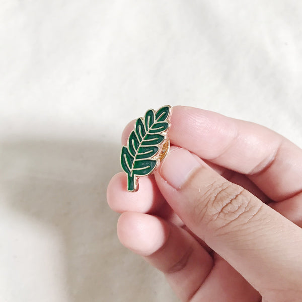 Enamel Pin : Leaf