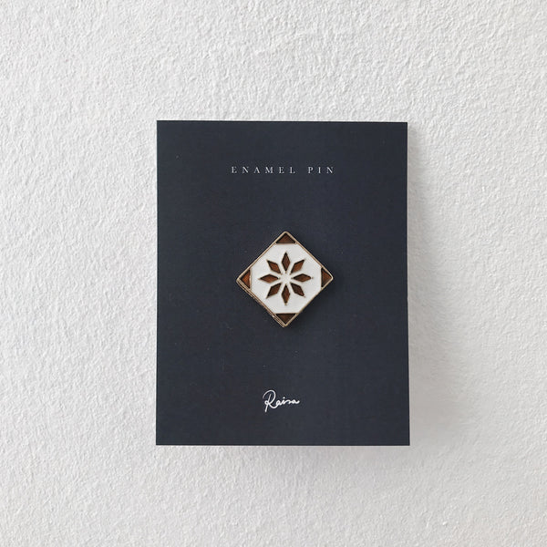 Enamel Pin : Peranakan Tile