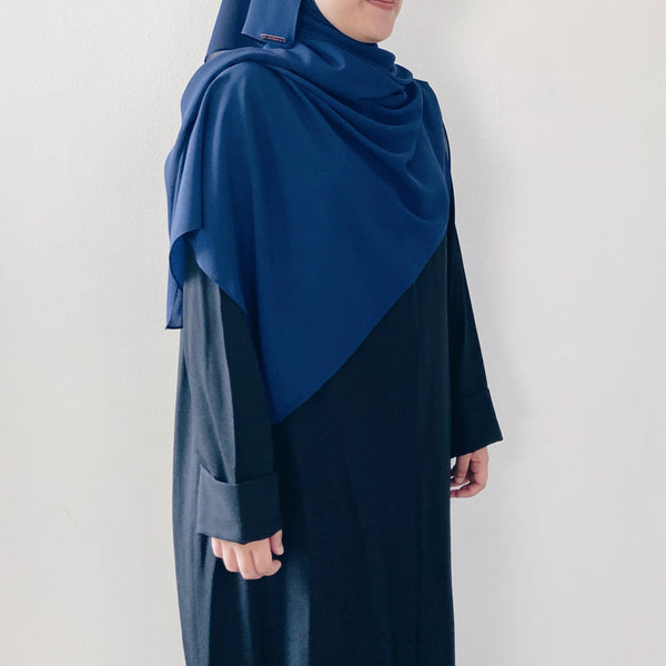 Tie-Back Shawl : Navy
