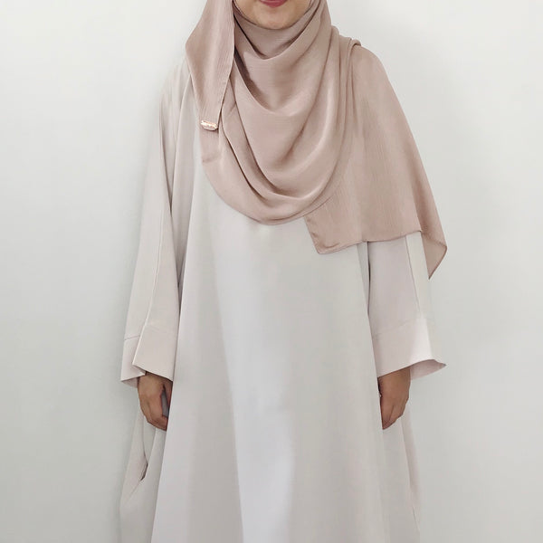 Textured Satin : Nude