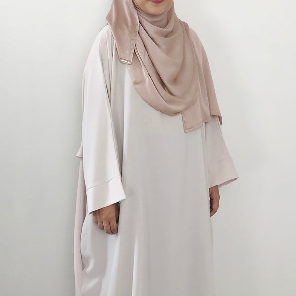 Textured Satin : Nude