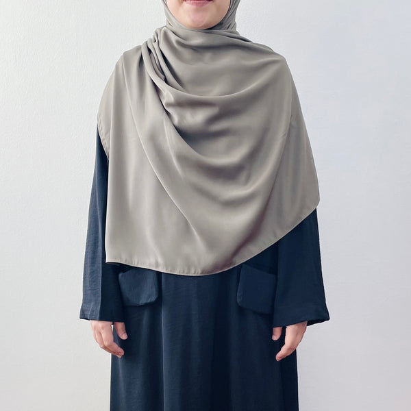 Super Wide Shawl (MS) : Olive