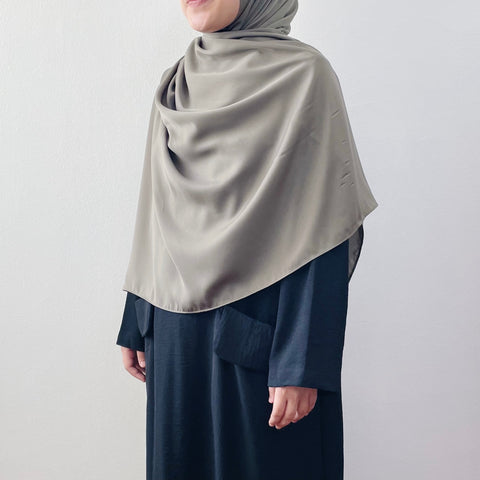 Super Wide Shawl (MS) : Olive