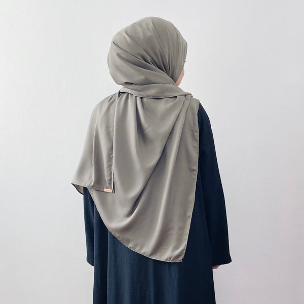 Super Wide Shawl (MS) : Olive