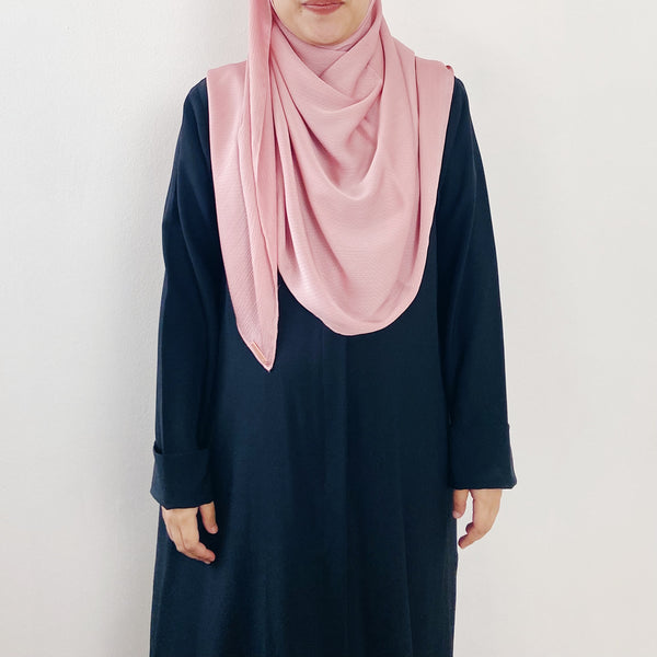 Textured Satin : Peony