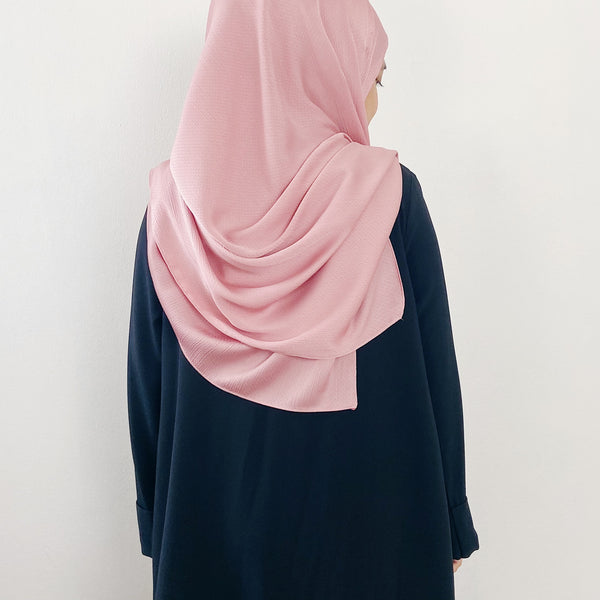 Textured Satin : Peony