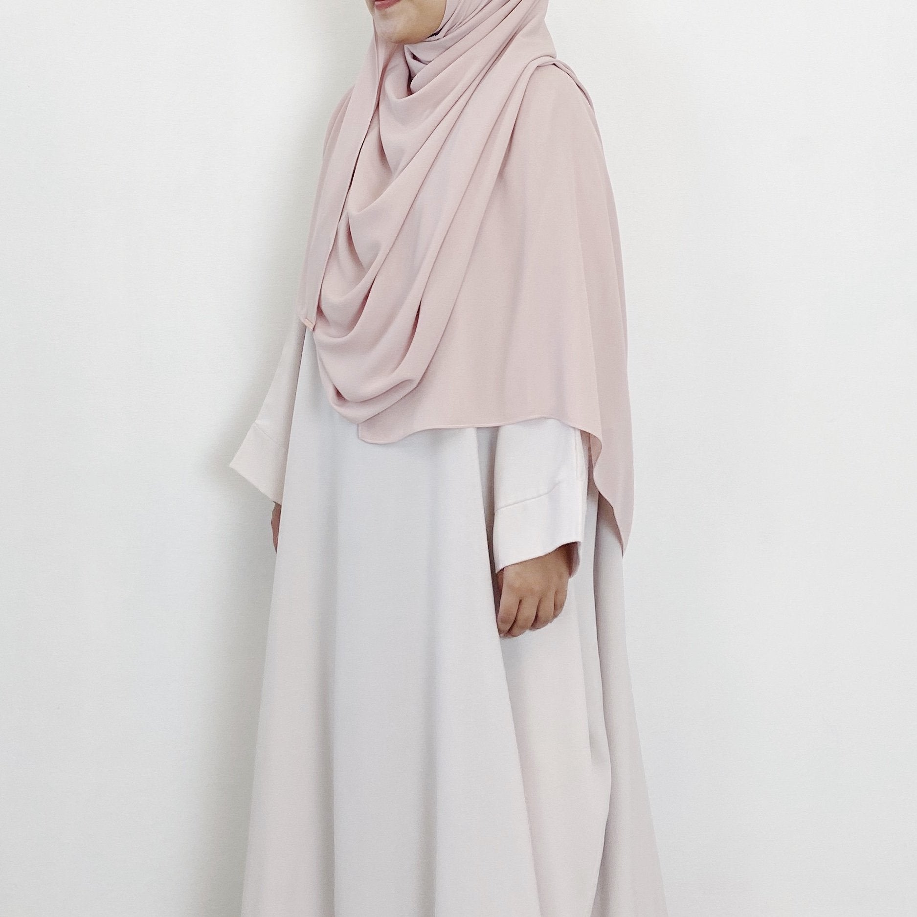 AS/IS - Super Wide Shawl : Blush