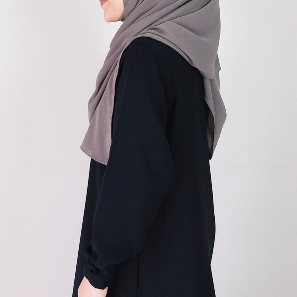 Basic Georgette : Warm Gray